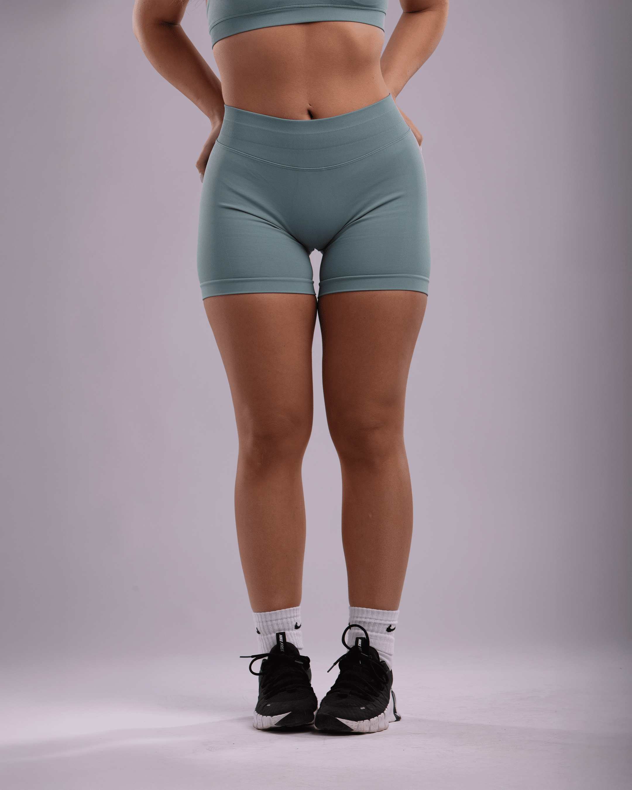 Infinity Seamless™ Shorts Ascend Athletic Teal Small 